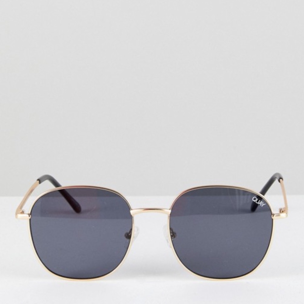 BRAND NEW QUAY SUNGLASSES